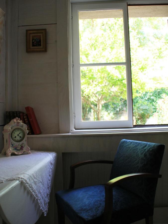 Les Pascals Bed & Breakfast Saint-Paul-les-Romans Exterior photo