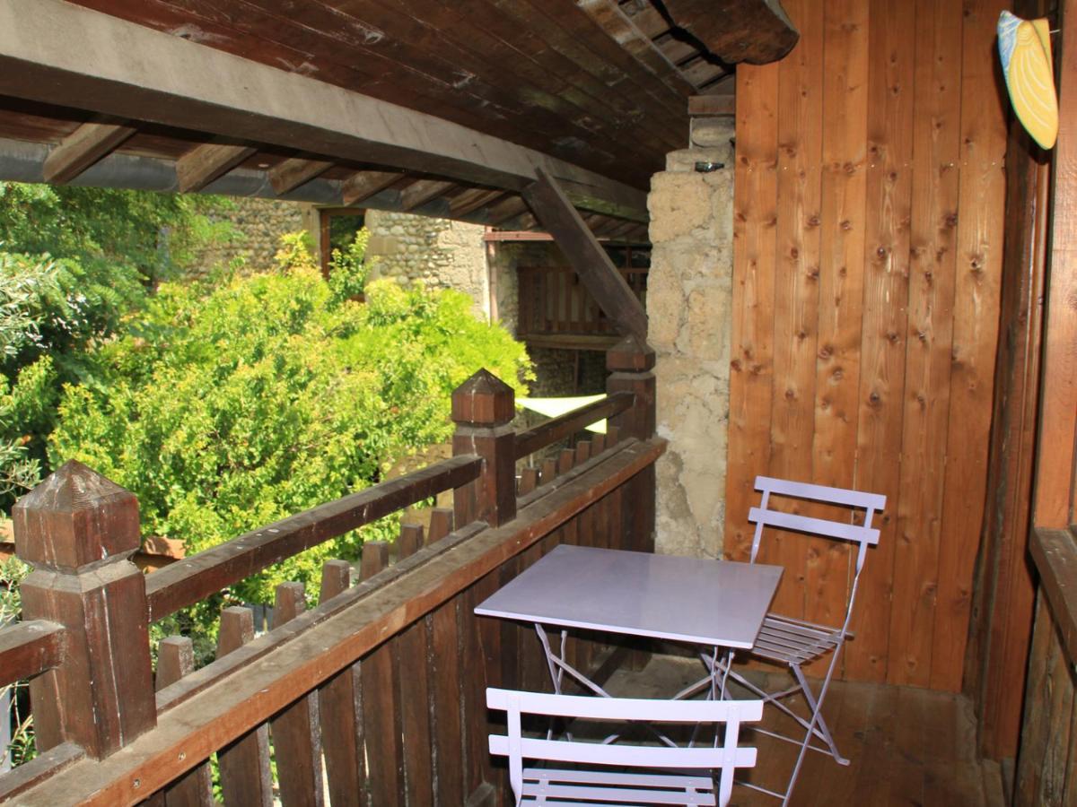 Les Pascals Bed & Breakfast Saint-Paul-les-Romans Exterior photo